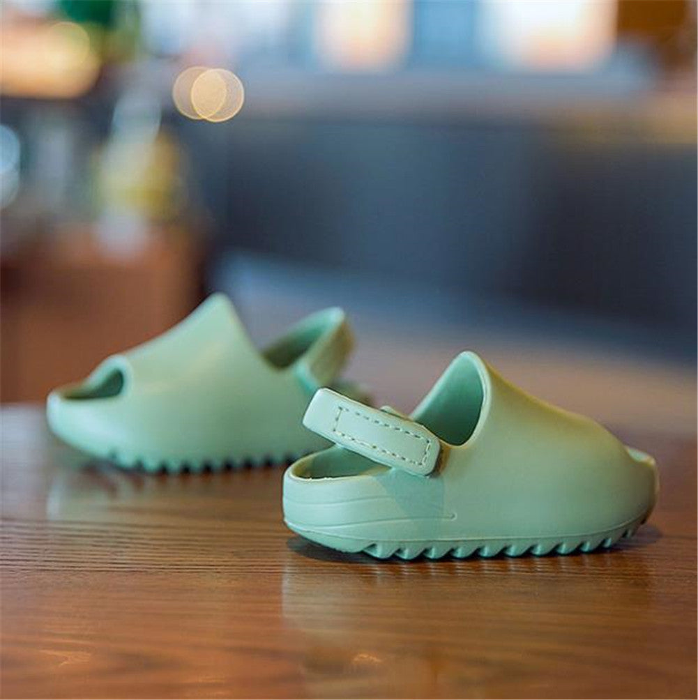 Boys & Girls Summer Kids Jelly Sandals – Soft & Stylish Beach Shoes