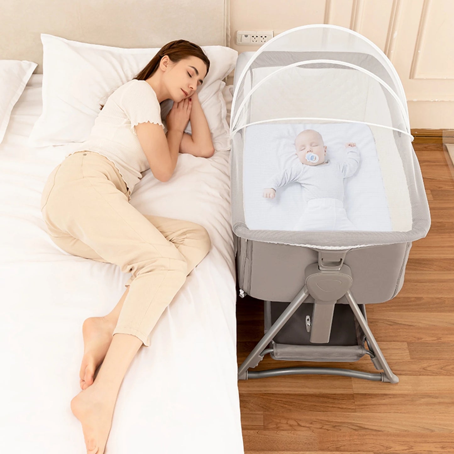 Pink Foldable Baby Bassinet – Rocking Crib & Bedside Sleeper for Newborns (0-6 Months)