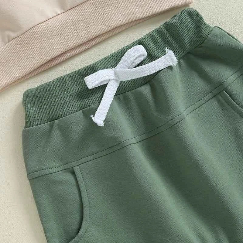 Boys 2PCS Outfit Set – Long Sleeve Letter Tractor Print Top and Solid Pants